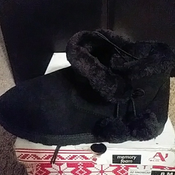 Snow Boot booties - Picture 1 of 1